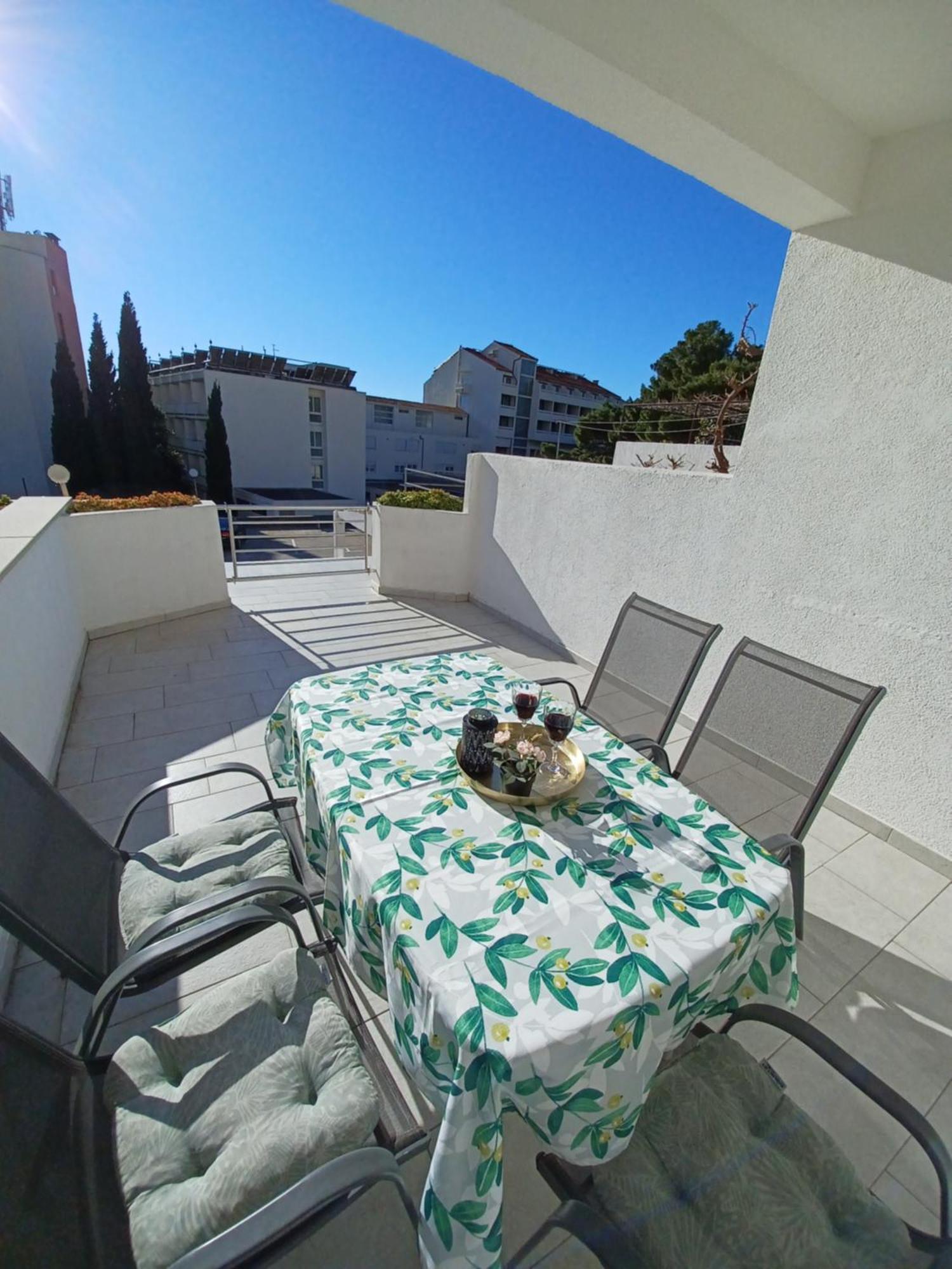 Apartments Kovacic Makarska Eksteriør bilde
