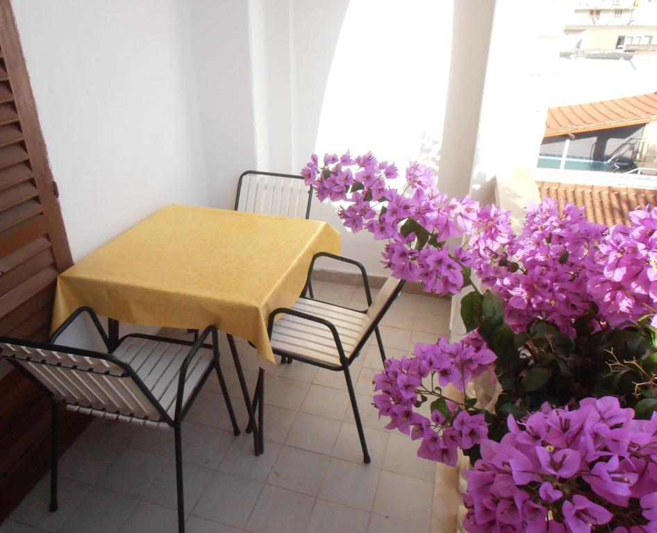 Apartments Kovacic Makarska Rom bilde