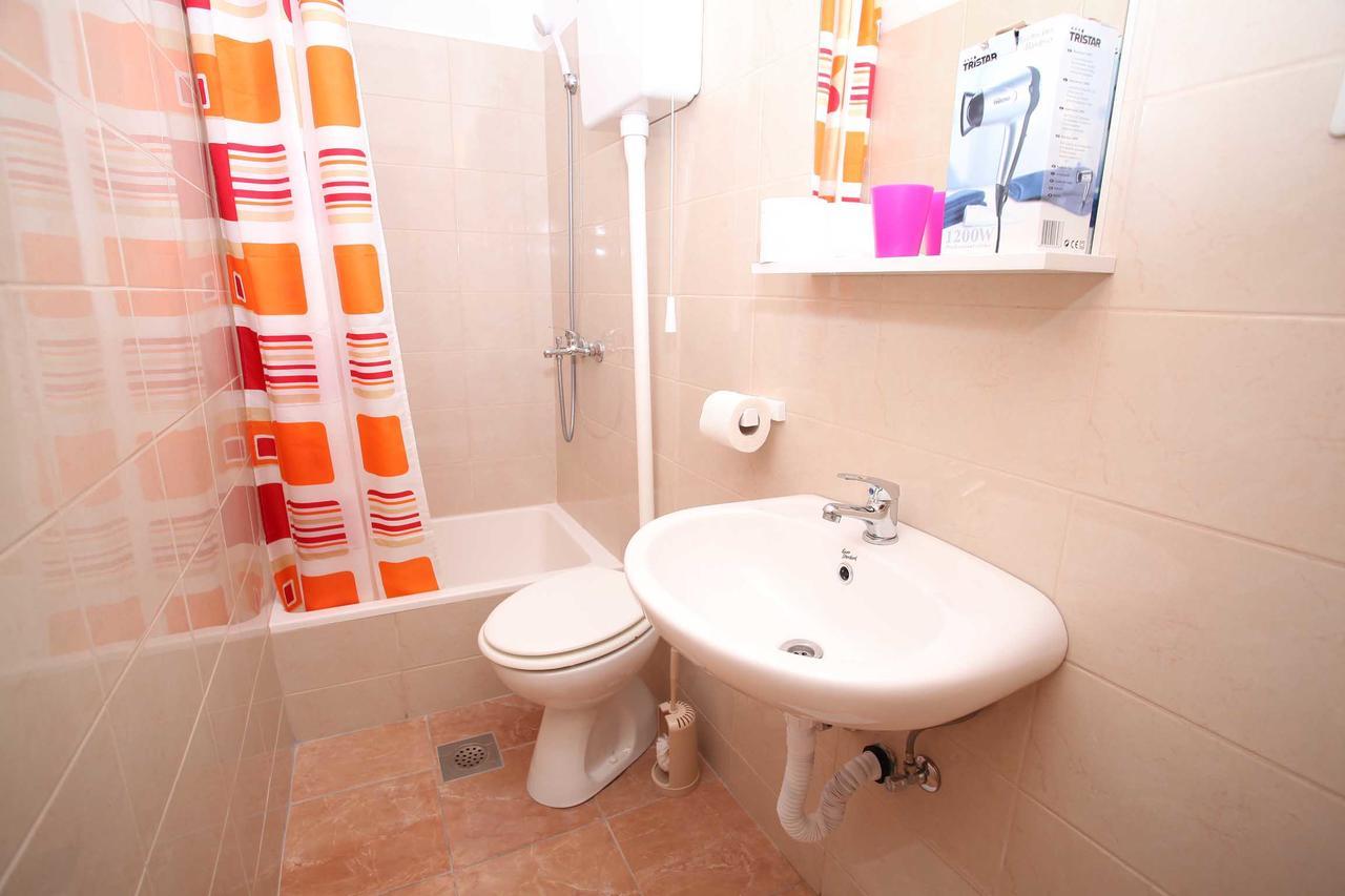 Apartments Kovacic Makarska Rom bilde