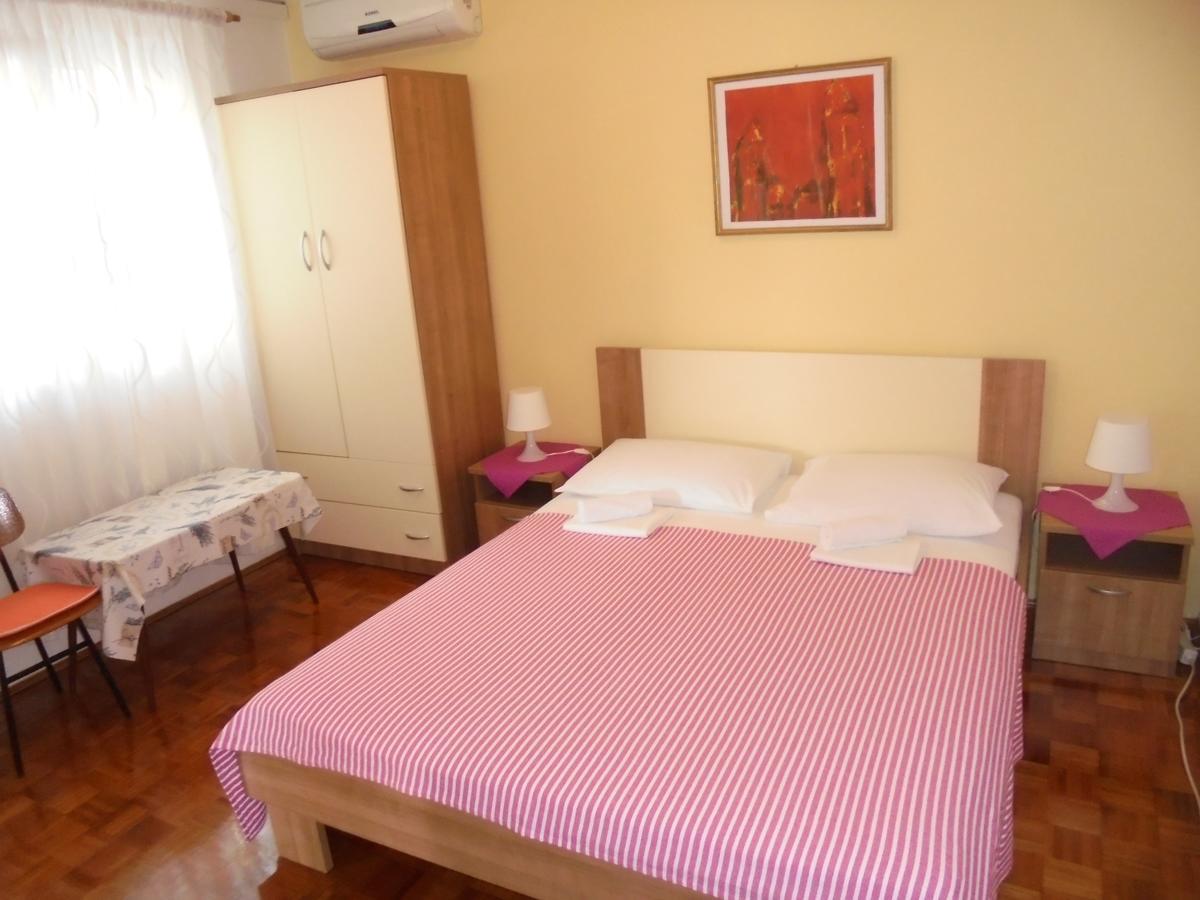 Apartments Kovacic Makarska Rom bilde